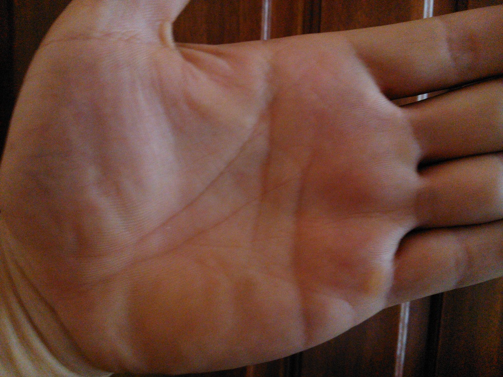 Những người có đường chỉ tay hình chữ M